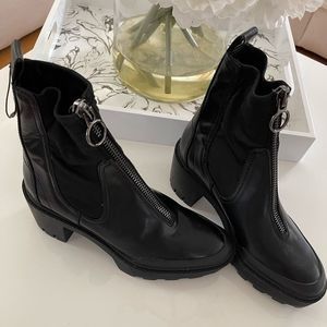 NWT. Zara Leather Black Boots